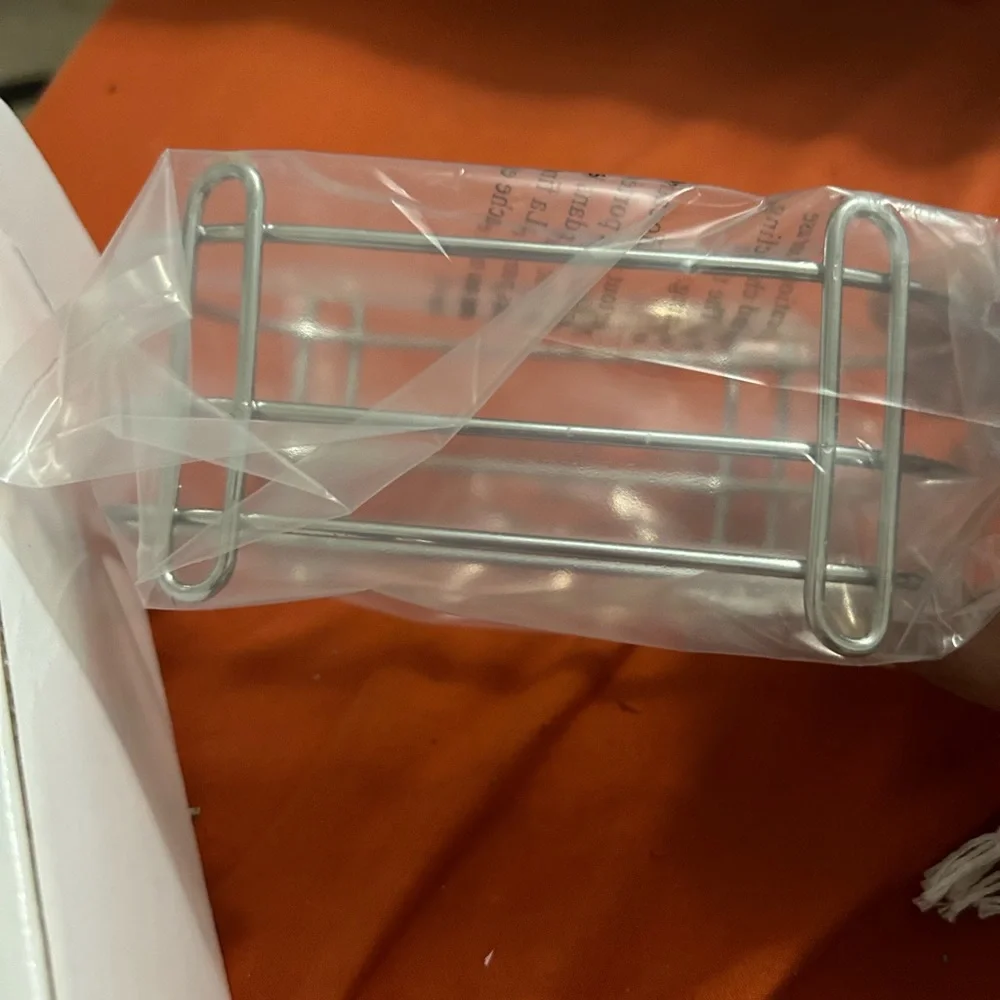 Avon vintage liquid hand soap and hand lotion caddy